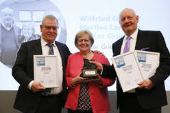 Walter Grieger, Marlies Lamertz und Wielfried Grieger (Walter Grieger Offsetdruck) erhielten die Auszeichnung "Lebenswerk".