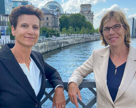 Karin Wollschläger und Birgit Wilke leiten KNA-Hauptstadt-Büro